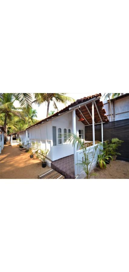 Baywatch Beach Resort Patnem Канакона Екстер'єр фото