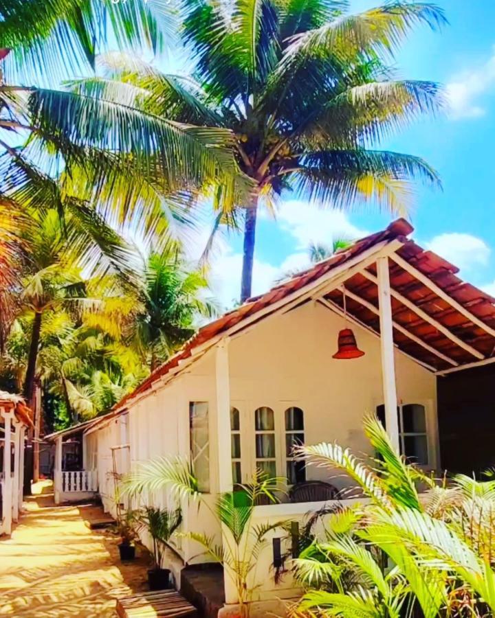 Baywatch Beach Resort Patnem Канакона Екстер'єр фото